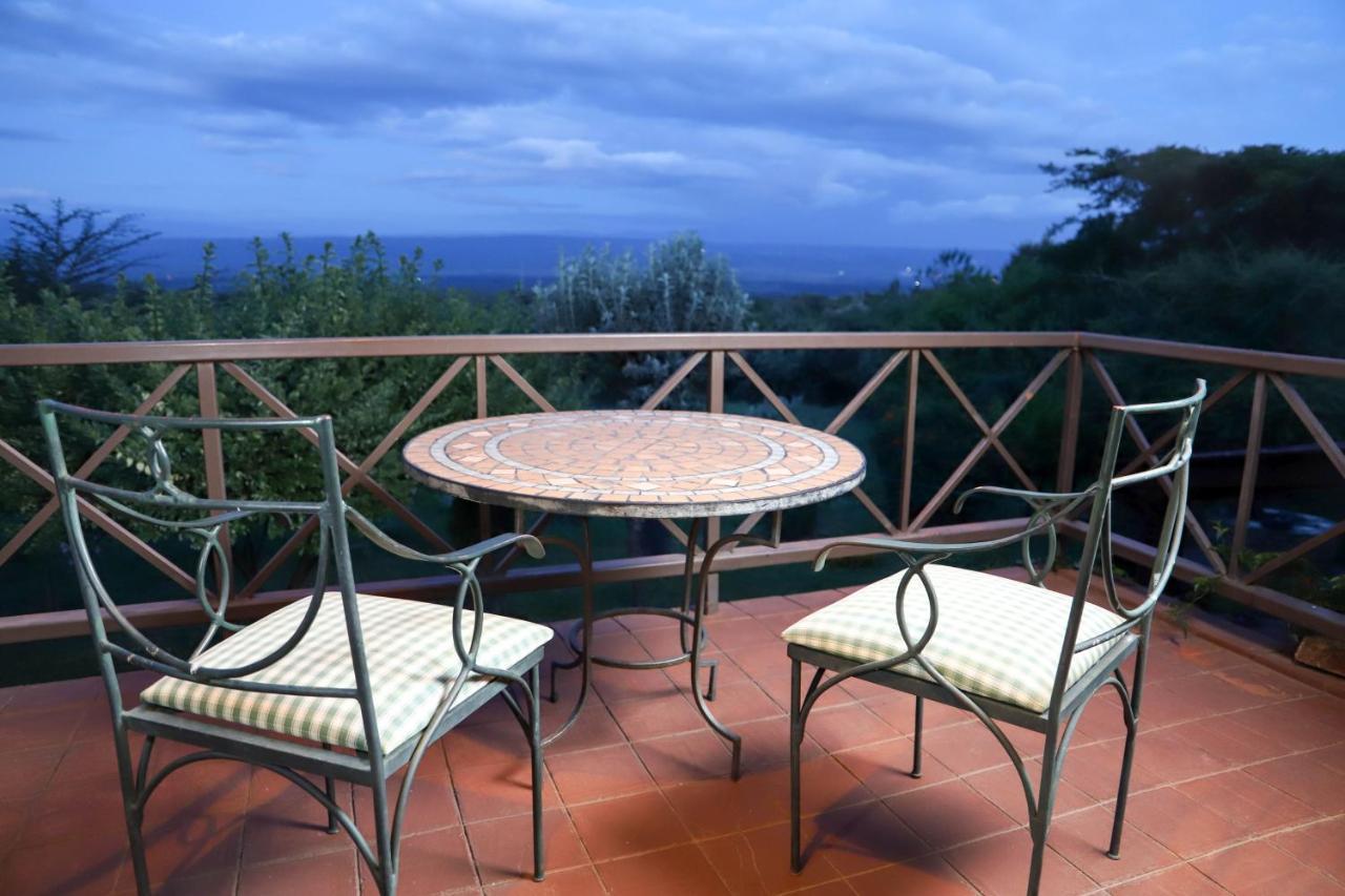 Francolin Cottage At Great Rift Valley Lodge & Golf Resort Naivasha Extérieur photo